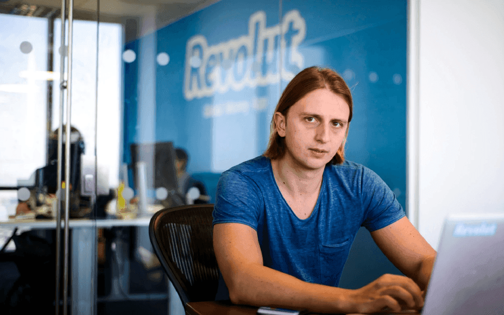 Nikolay Storonsky : Le fondateur visionnaire de Revolut qui révolutionne la banque digitale
